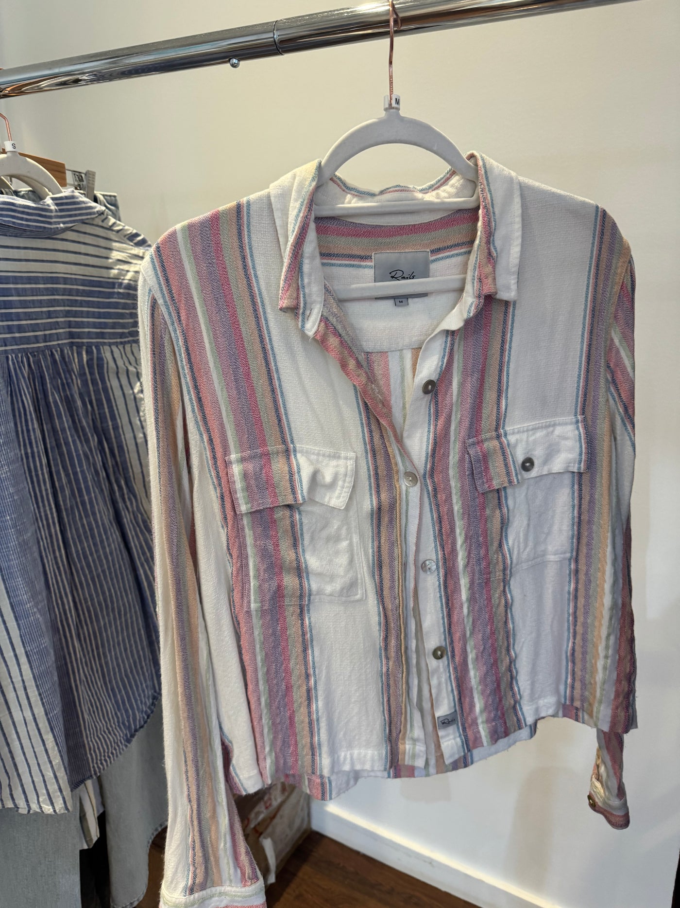 Rails button down