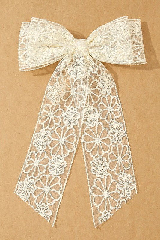 Oversized Lace Bow Hair Clip