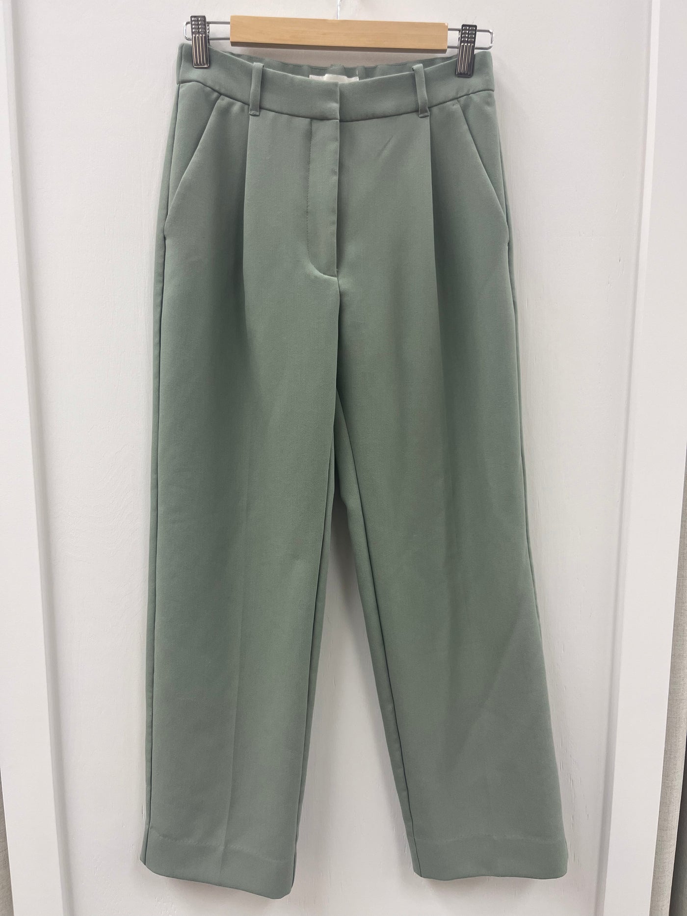 ABERCROMBIE & FITCH olive pants