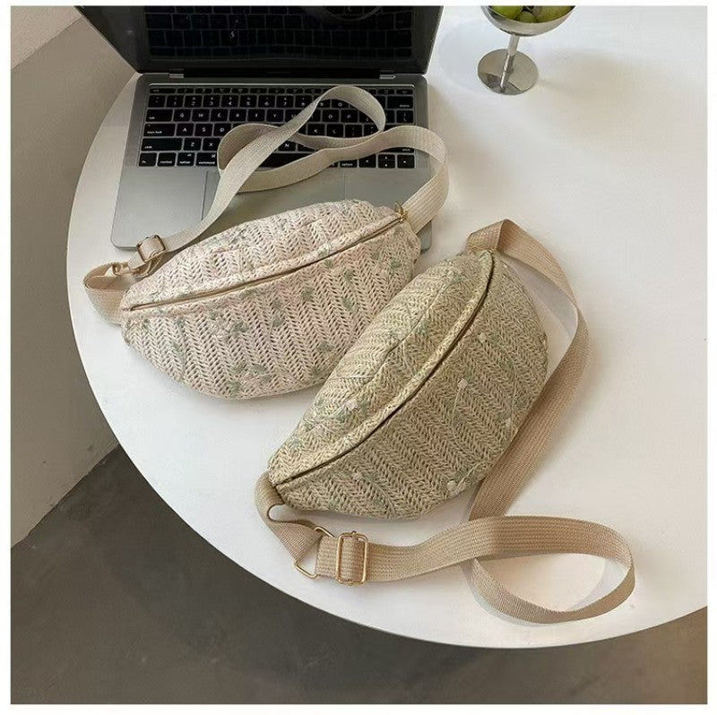 Straw Crossbody Belt Bag