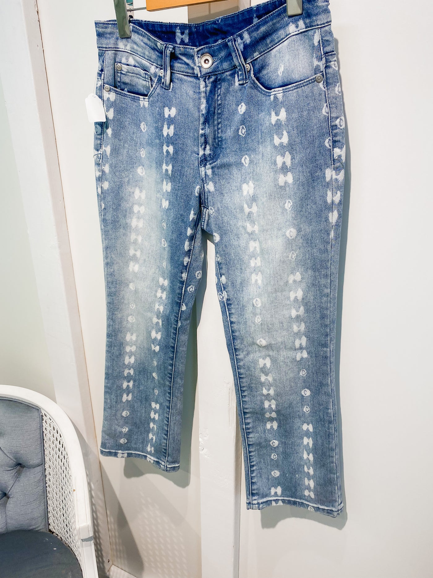 Pattern cropped jeans
