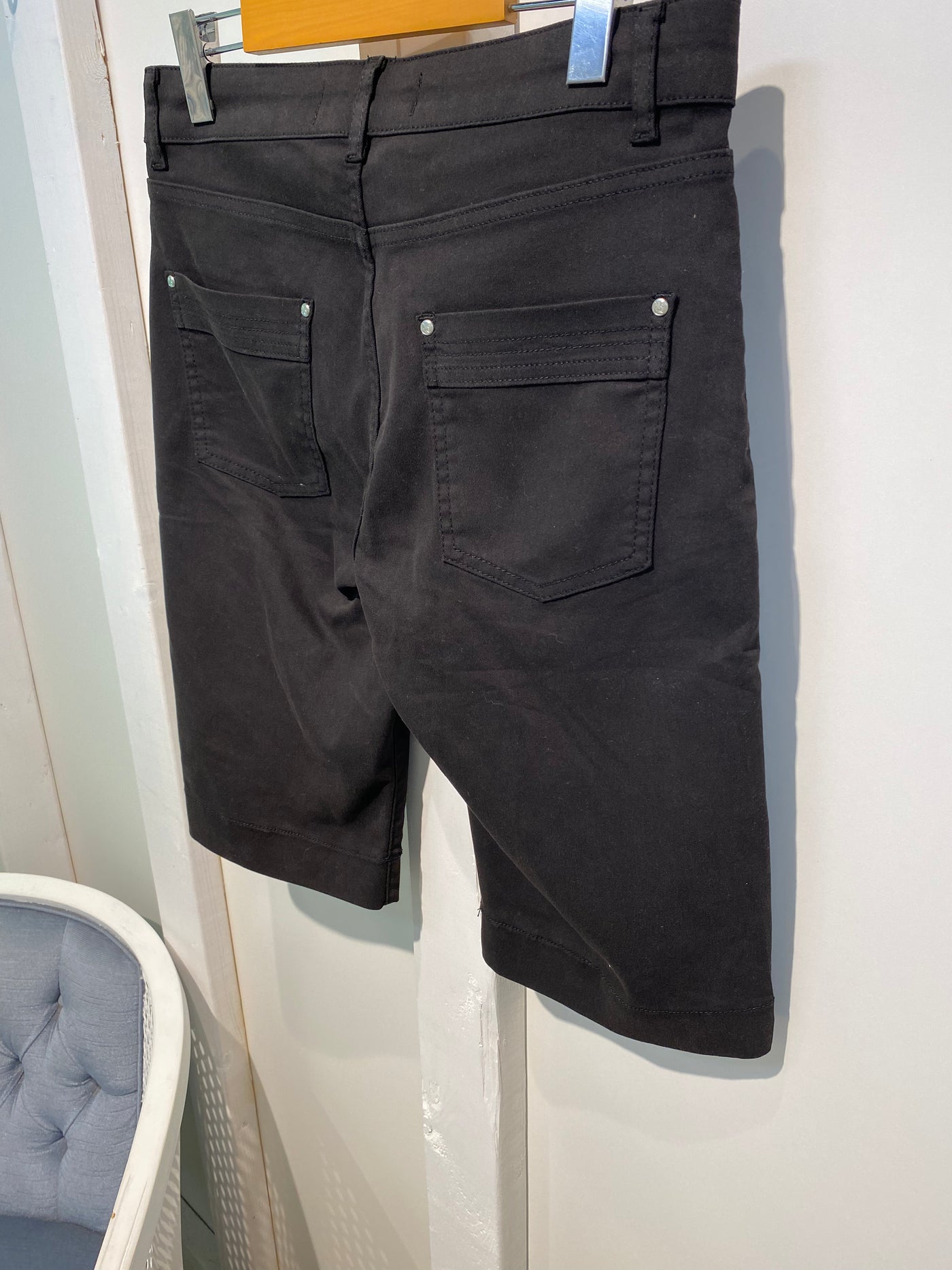 Stretchy Black Capri Shorts