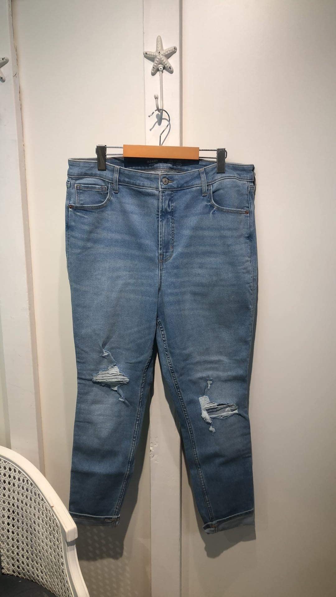 Distressed Skinny jeans
